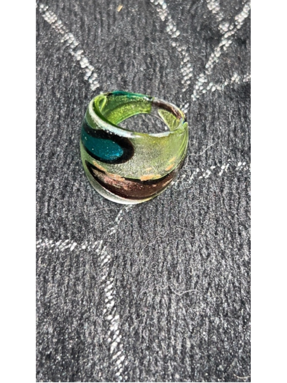 Women's Unbranded Green and Brown Glass Ring, One Size